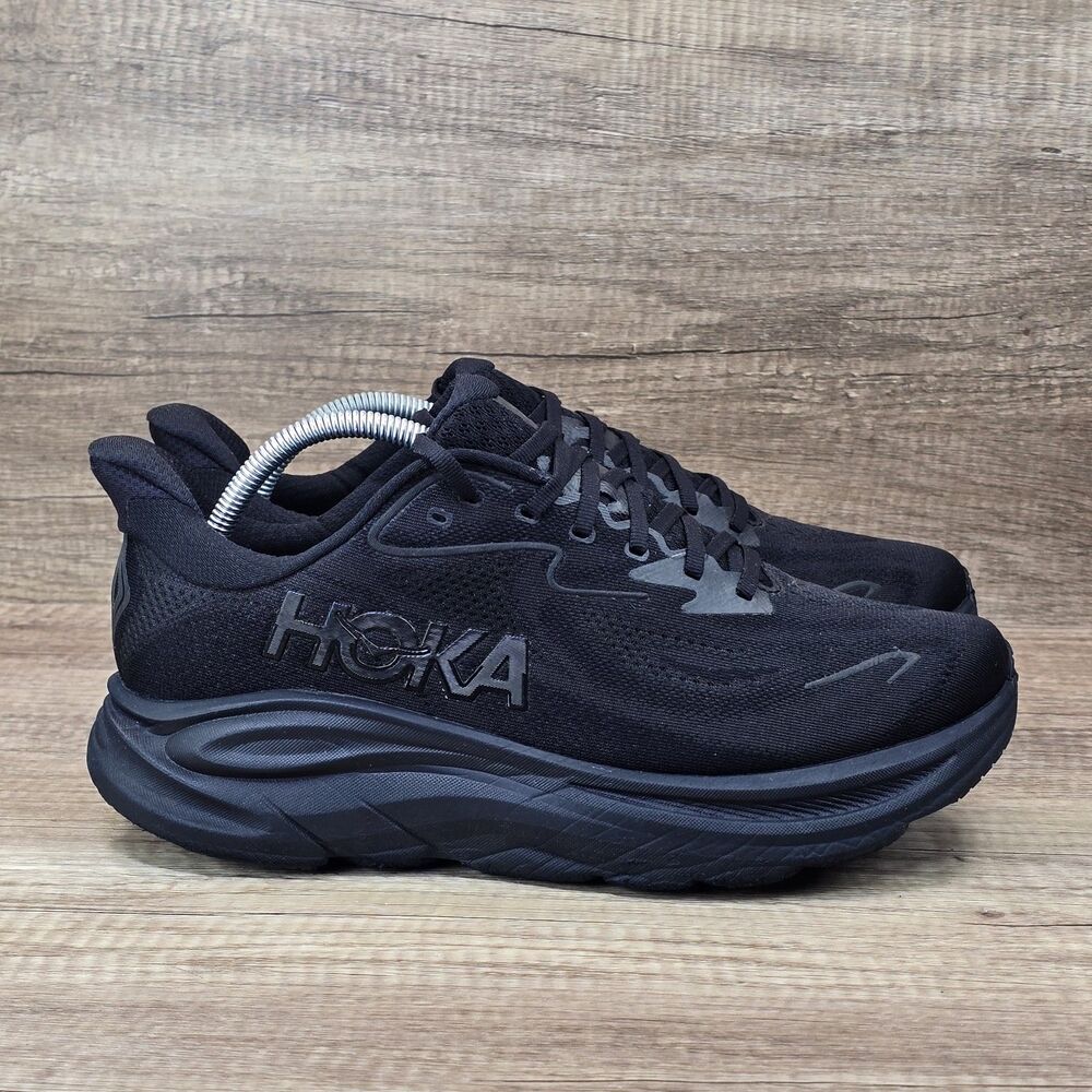 Hoka One One Clifton 10 Men's Sz 10 4E Tripple Black Running Shoes (1162051 BBLC